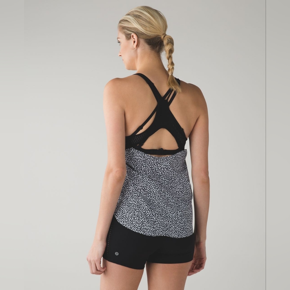 Lululemon Stride To Tide Tank Miss Mosaic Black / Black